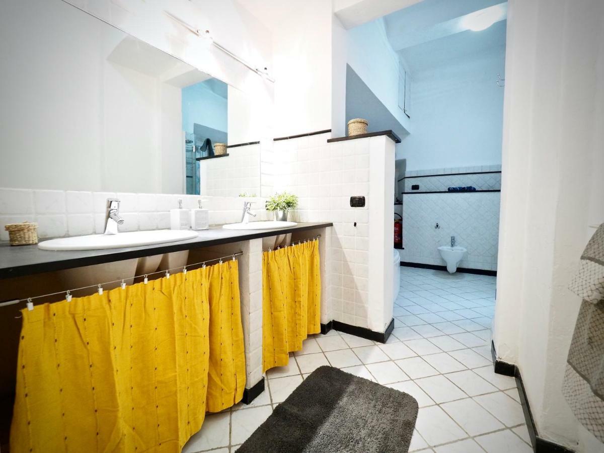 Dimora Di Famagosta Centro - Genovabnb It Apartment Luaran gambar