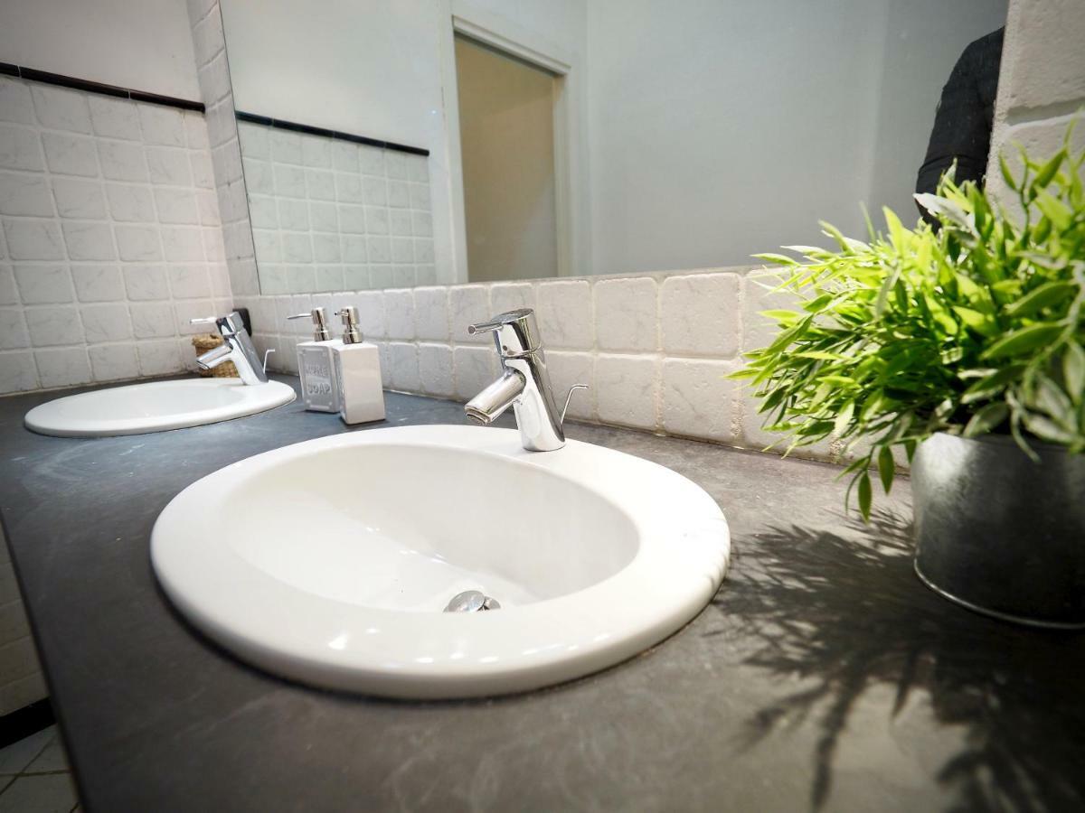 Dimora Di Famagosta Centro - Genovabnb It Apartment Luaran gambar