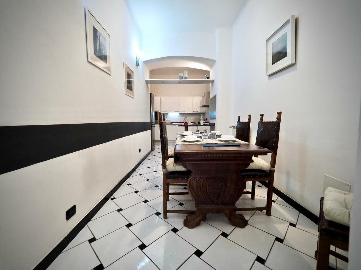 Dimora Di Famagosta Centro - Genovabnb It Apartment Luaran gambar